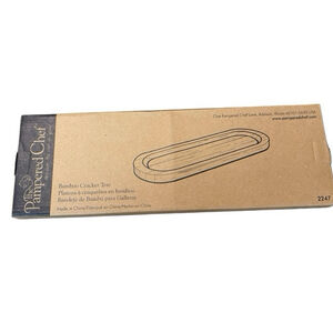 The Pampered Chef Bamboo Cracker Tray NIB